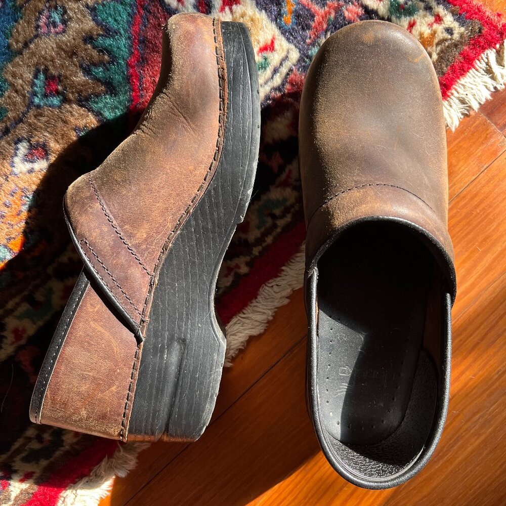 Dansko Professional Antique Brown Oiled Clog